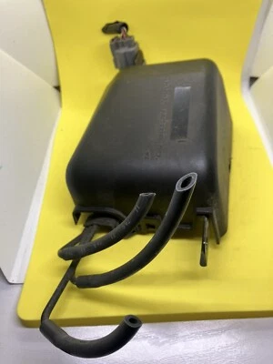 99 00 01 02 03 04 Conjunto de interruptor de vacío con tubos Acura Rl 3,5 Foto 1 de 4