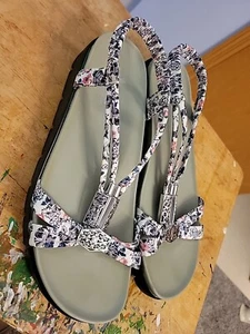 Alegria Women's SZ 41 10.5 US Roz 7552,  Lovely Floral Strap Sandal Gray EUC - Picture 1 of 7