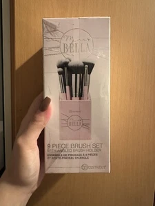 BH Cosmetics Limited Edition Mrs. Bella Schminkpinsel - Bild 1 von 2