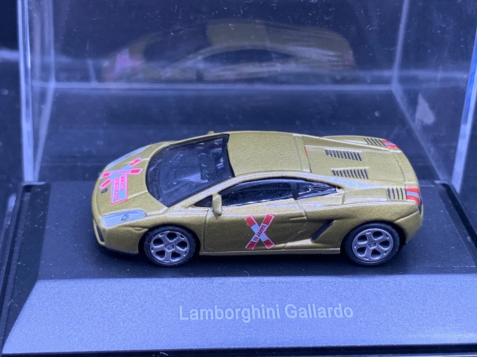 Schuco modellismo auto 1:87 H0 Lamborghini Gallardo oro miniatura paese... - Immagine 1 di 1