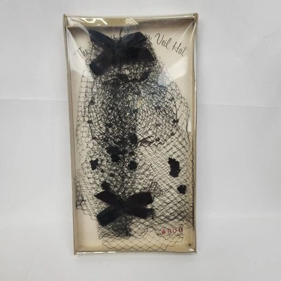 1960s THE FAMOUS GLAMOUR VEIL HAT #600 Black Buttons Bow Netting Original packag - Image 1 of 4