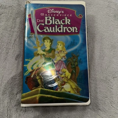 DISNEY'S MASTERPIECE THE BLACK CAULDRON (VHS, 1985) WITH CLAMSHELL CASE - Image 1 of 4