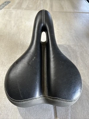 Asiento de bicicleta Bell usado  Foto 1 de 4