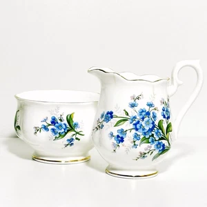 Juego de azucarero jarra de leche Royal Albert Forget Me Not flores azules florales de colección - Imagen 1 de 18