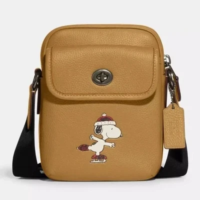 Bandolera Coach X Peanuts Heritage con motivo Snoopy cuero granulado CE613 NUEVA CON ETIQUETAS Foto 1 de 4