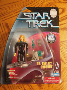 Playmates Star Trek Starfleet Command International edition Dr. Crusher figure