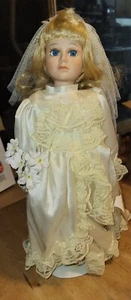 Regal Collection Vintage Porzellan Braut Puppe - Bild 1 von 7
