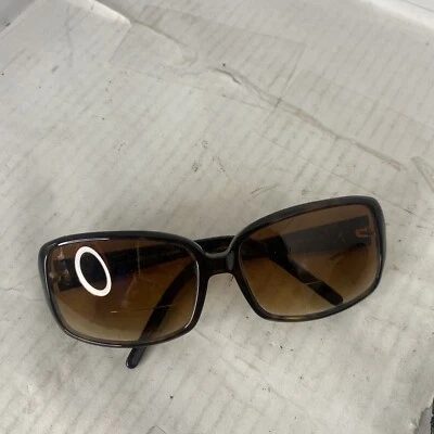 Armações de óculos Fendi somente com estojo de couro - Imagem 1 de 4