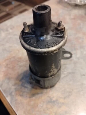 Delco-Remy 12v 106 Oil Filled Coil Pre-owned #2 - Image 1 of 2