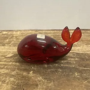 Vintage Viking Glass Ruby Red Whale 5" Paperweight/Figurine ORIGINAL TAG RARE - Picture 1 of 5