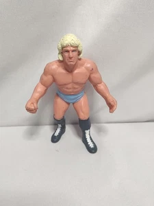 NATURE BOY RIC FLAIR 1990 GALOOB WCW Wrestling ACTION FIGUR BLUE TRUNKS - Bild 1 von 3