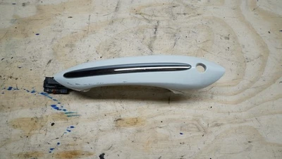 BMW F13 F06 650i 640i M6 2012-2018 manija de puerta exterior izquierda del lado del conductor blanca Foto 1 de 4