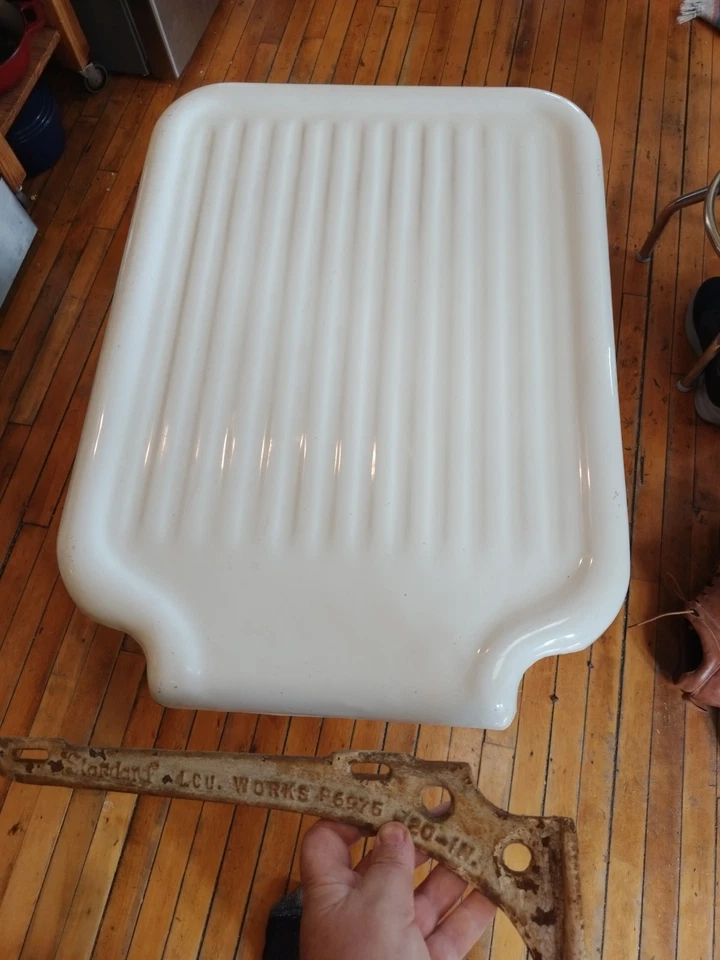 DEFECTIVE 标准 20x24 铸铁白色 23 瓷盆水槽 Drainbo G3D — 第 1/4 张图片