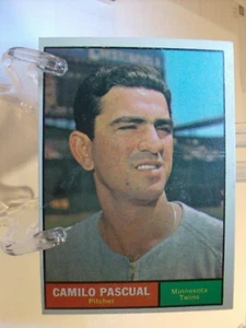 1961 Topps Baseball #235 - Camilo Pascual UER - Minnesota Twins 61-060 - Imagen 1 de 2