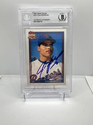 Tarjeta de novato firmada por Iván Rodríguez 1991 Bowman Texas Rangers Salón de la fama Beckett BAS Foto 1 de 2