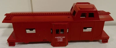 ORIGINAL AMERICAN FLYER  RED BAY WINDOW CABOOSE BODY DAMAGED - Image 1 of 4
