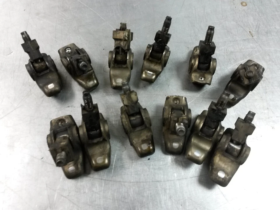 Complete Rocker Arm Set From 2002 Buick Rendezvous  3.4 - Image 1 of 4