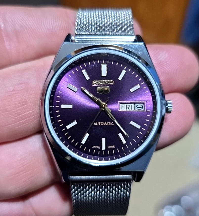 Vintage Seiko 5 Sports Purple Dial 7309A Automatic Refurbished 38mm Foto 1 de 1