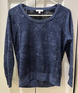 dELiAs Long Sleeve Lace Back Sweatshirt, Women’s Size Small - Picture 1 of 3