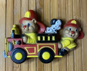 Vintage Homco Fire Engine Teddy Bear Firemen Dalmatian Dog Wall Decor - 1990 - Picture 1 of 3
