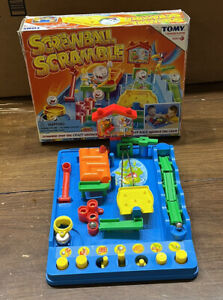 Tomy 2008 SCREWBALL SCRAMBLE Marble Obstacle Course Game!