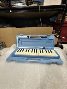 VINTAGE YAMAHA P32D PIANICA 32 TASTI TASTIERA ARMONICA blu custodia rigida testata - Foto 1 di 9