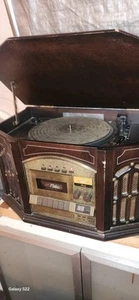 Thomas Pacconi Classics Stereo TPC-MSE-805 AM FM Cassette CD Turntable Player - Picture 1 of 4