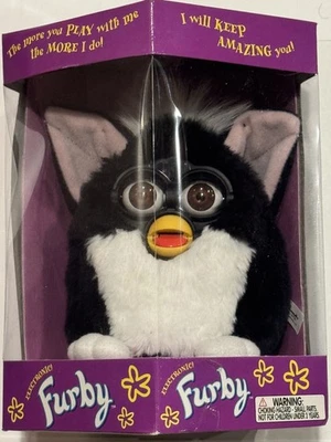 1998 ВИНТАЖНЫЙ FURBY (Skunk) черно-белый с карими глазами (70-800) - новый и запечатанный - Изображение 1 из 4