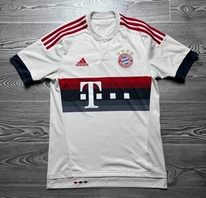 Adidas BAYERN MUNICH 2015 2016 AWAY FOOTBALL SOCCER JERSEY SIZE S - Picture 1 of 18