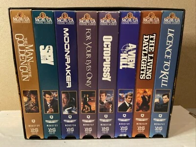 JAMES BOND 007 COLLECTOR’S SET VHS 8 Movies Box Set Nice Condition - Image 1 of 4
