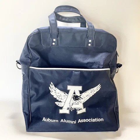 VINTAGE AUBURN ALUMNI ASSOCIATION UNIVERSITY  BLUE VINY BAG Cover