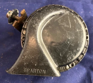 SPARTON HI TONE CAR HORN lot 3 - Picture 1 of 3