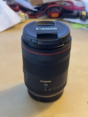 Lente Canon RF 50 mm f/1,4 L VCM Foto 1 de 4