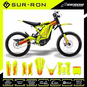 SUR-RON Graphics SURRON Decalcomanie SUR RON Adesivi SURRON Ape Light BLOCCO YEL/ORG - Foto 1 di 1