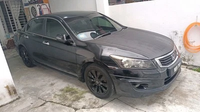 Saiko/Honda Accord 2.0 2010- Driveshaft RH Front - Image 1 of 4