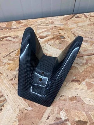 protezione vano chiave fibra di carbonio per ducati monster 620 695 S2R - Bild 1 von 2