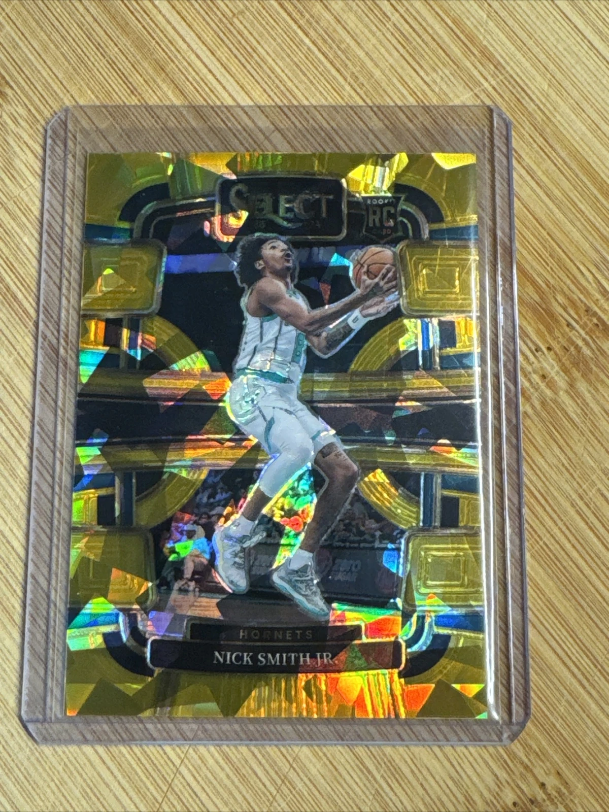 2023-24 SELECT NICK SMITH JR. GOLD CRACKED ICE CONCOURSE ROOKIE 5/10