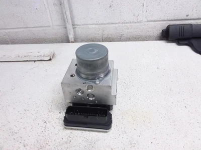 Conjunto de bomba de freno antibloqueo Mercedes Benz GLC300 2024 OEM 2149001709 2,0 L AWD  Foto 1 de 4