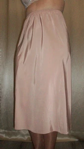 Vtg Fair Beige Shiny Satin Half Slip M - Picture 1 of 5