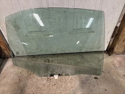 Vidrio de ventana de puerta trasera de pasajero para Mercury Milan/Ford Fusion/Lincoln MKZ Foto 1 de 4