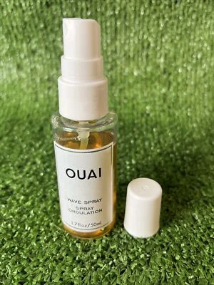 OUAI Haircare Wave Spray Weightless Texture Mist (1.7fl/50ml) LEIA - Imagem 1 de 4