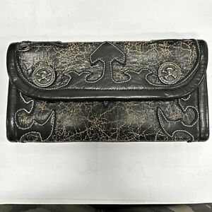 Bill Wall Leather BWL custom hand made leather long wallet with snaps