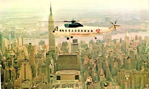 Carte postale - New York, NY.-Hélicoptère New York Airways NYC skyline Empire State