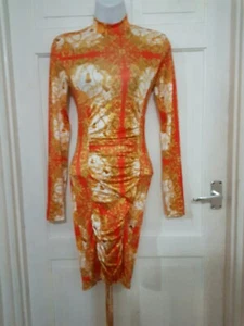 Vestido ceñido al cuerpo barroco naranja Pretty Little Thing Reino Unido 8   - Imagen 1 de 9
