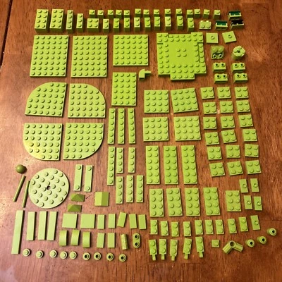 Lego Lot of 130 Lime Green Replacement Parts Brick Plate Flat Smooth Tile - Image 1 of 4