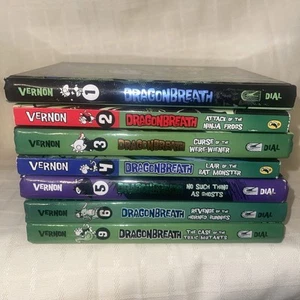 Dragonbreath Hardcover Lot Of 7 Books By Ursula Vernon Not Complete (Read) - Foto 1 di 4