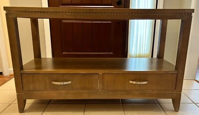 Mesa sofá-consola Bassett Furniture Foto 1 de 4