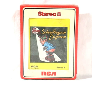 THE KINKS - Schoolboys In Disgrace 1975 1st US issue 8TR tape SEALED - Picture 1 of 3