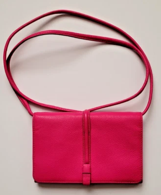 Cartera bandolera Fossil para mujer de cuero genuino rosa con cuerda Foto 1 de 4