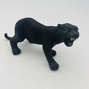 De colección Pantera Negra Goma Plástico Hong Kong Marcado NF 3-1/4” X 6” - Imagen 1 de 9